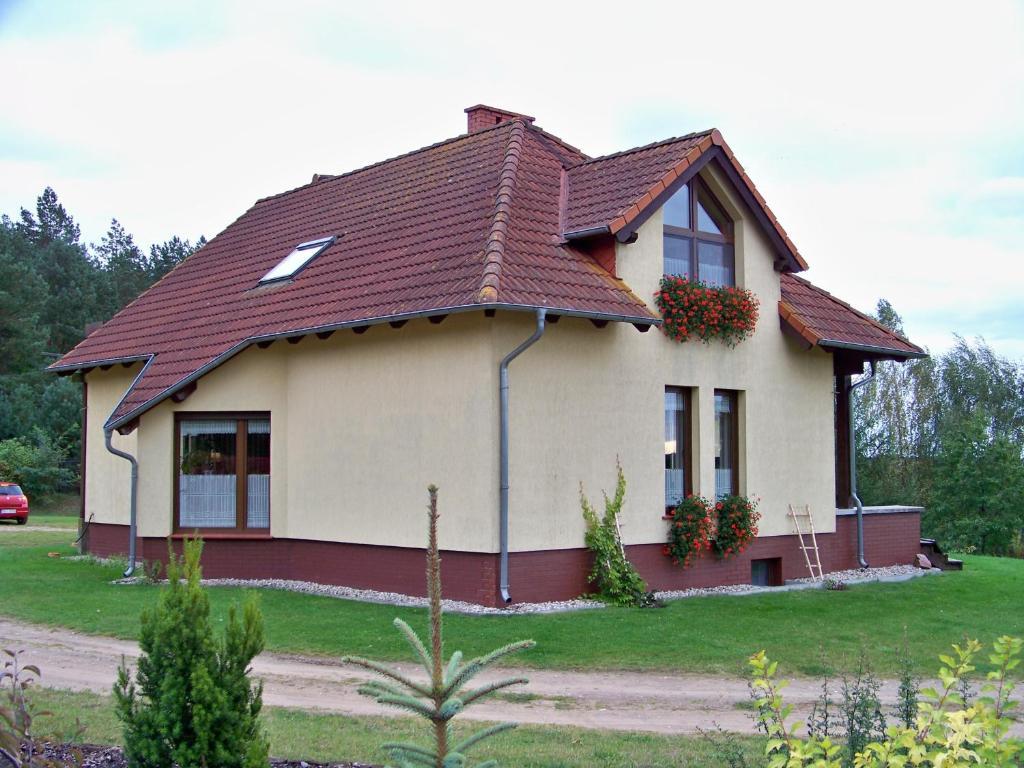 Dw Zlote Klosy Wrony Exterior foto